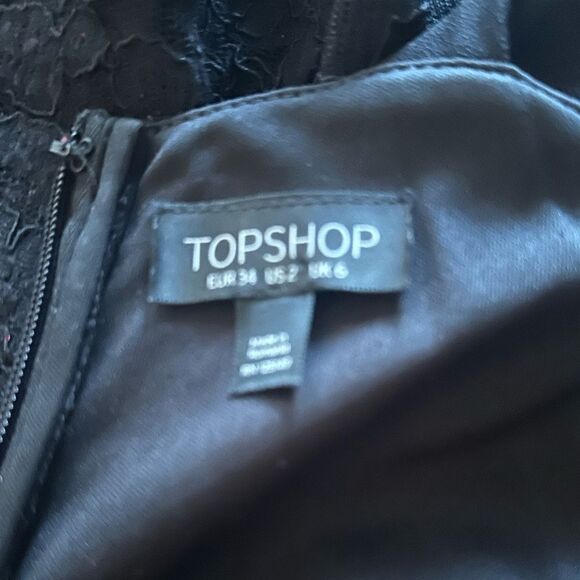 TopShop Plunge Neckline Lace Bodycon Dress - Picture 3 of 5